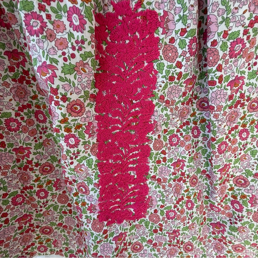 J. Marie embroidered flutter sleeve floral top - Picture 9 of 12
